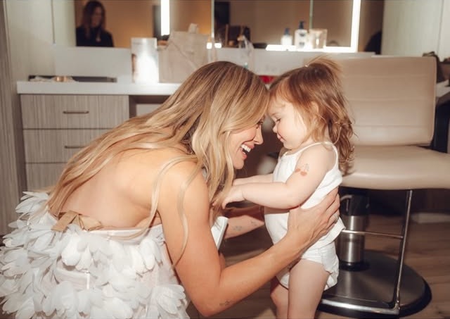 backstage010.jpg backstage010.jpg