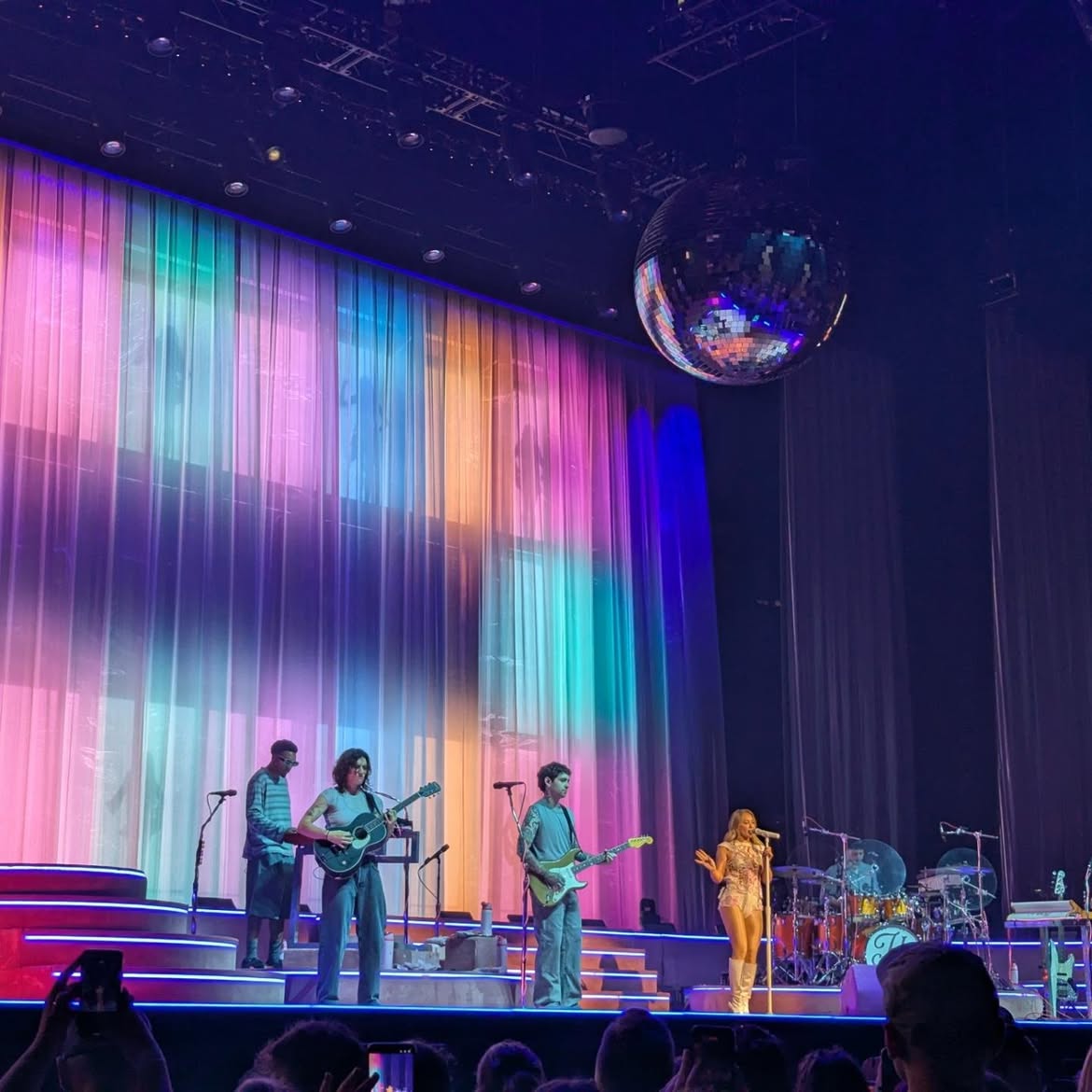 041.jpg