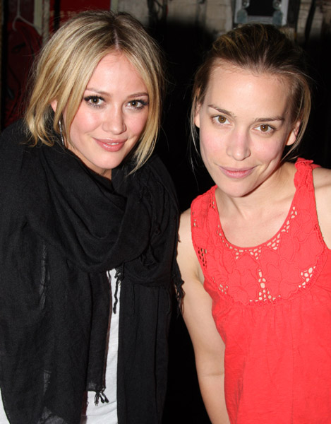 2009-ReasonstobePretty018.jpg 2009-ReasonstobePretty018.jpg