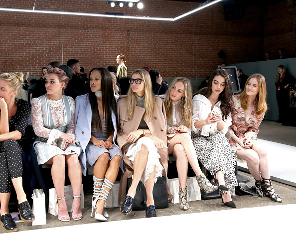 frontrow010.jpg frontrow010.jpg