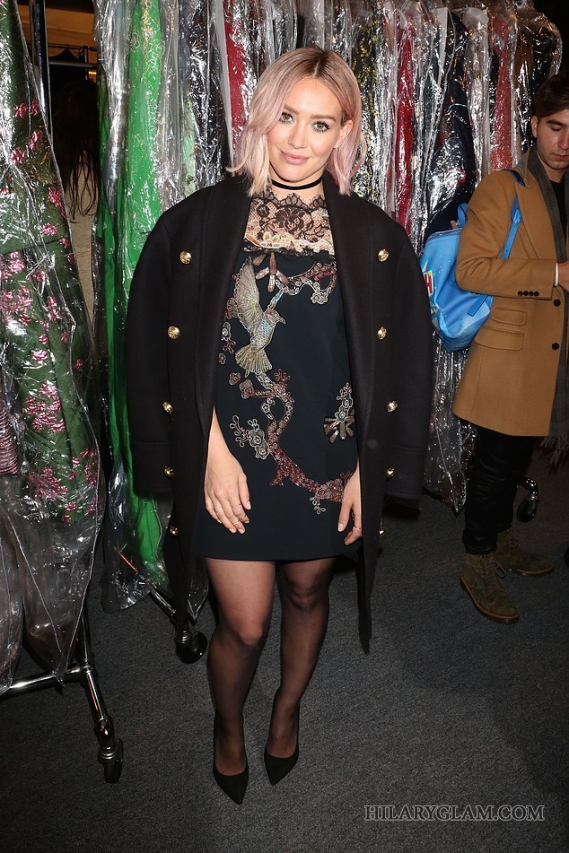 backstage007.jpeg backstage007.jpeg