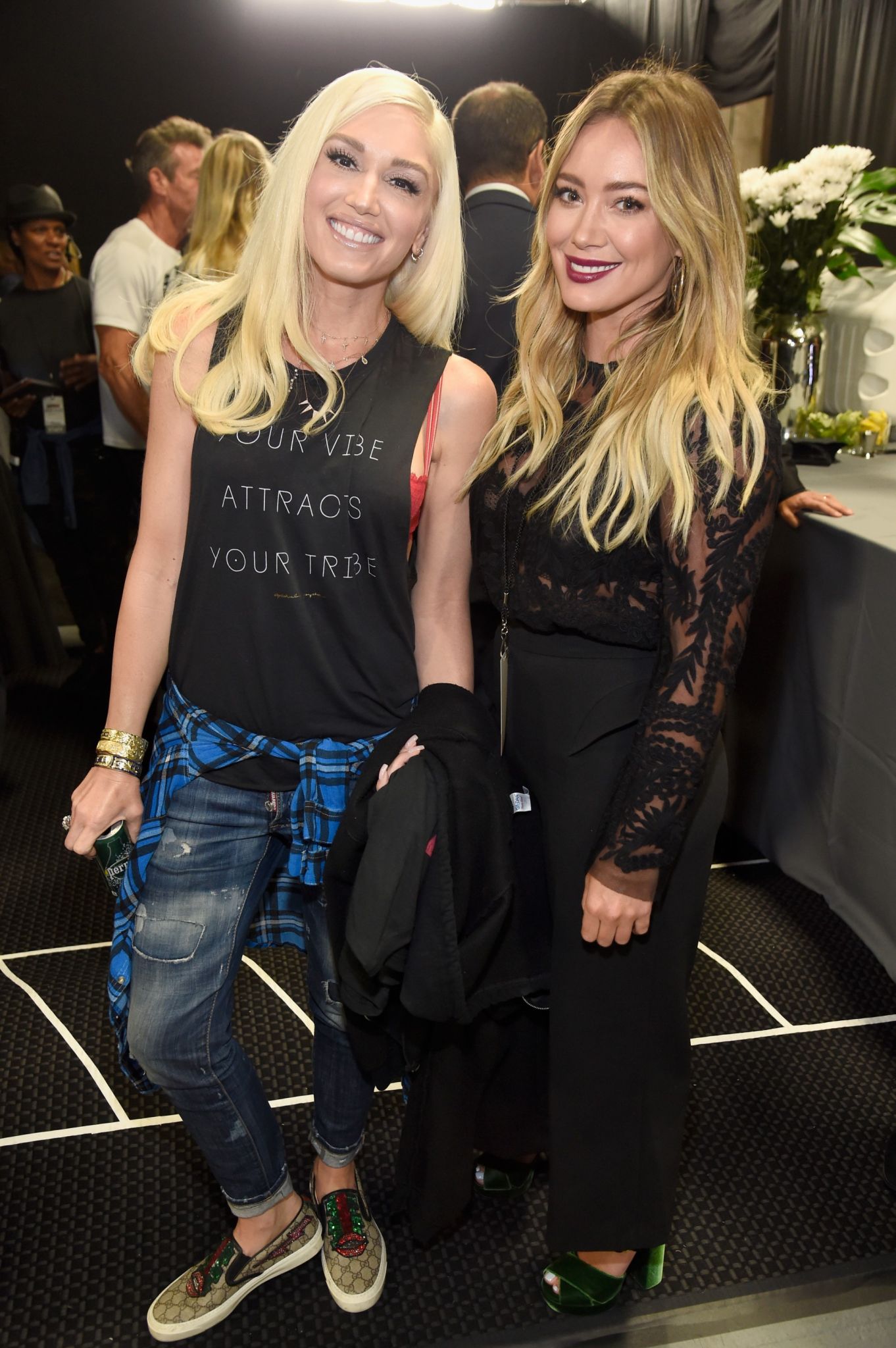 inside002.jpg inside002.jpg