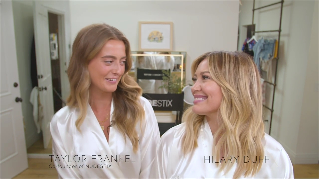 DailyDuff-dot-nl_HilaryxNudestick-GRWM00017.jpg DailyDuff-dot-nl_HilaryxNudestick-GRWM00017.jpg