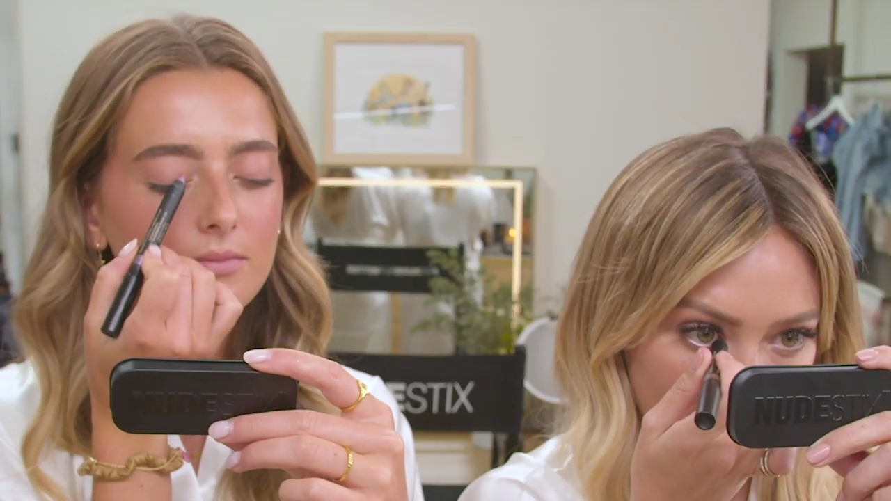 DailyDuff-dot-nl_HilaryxNudestick-GRWM00066.jpg DailyDuff-dot-nl_HilaryxNudestick-GRWM00066.jpg