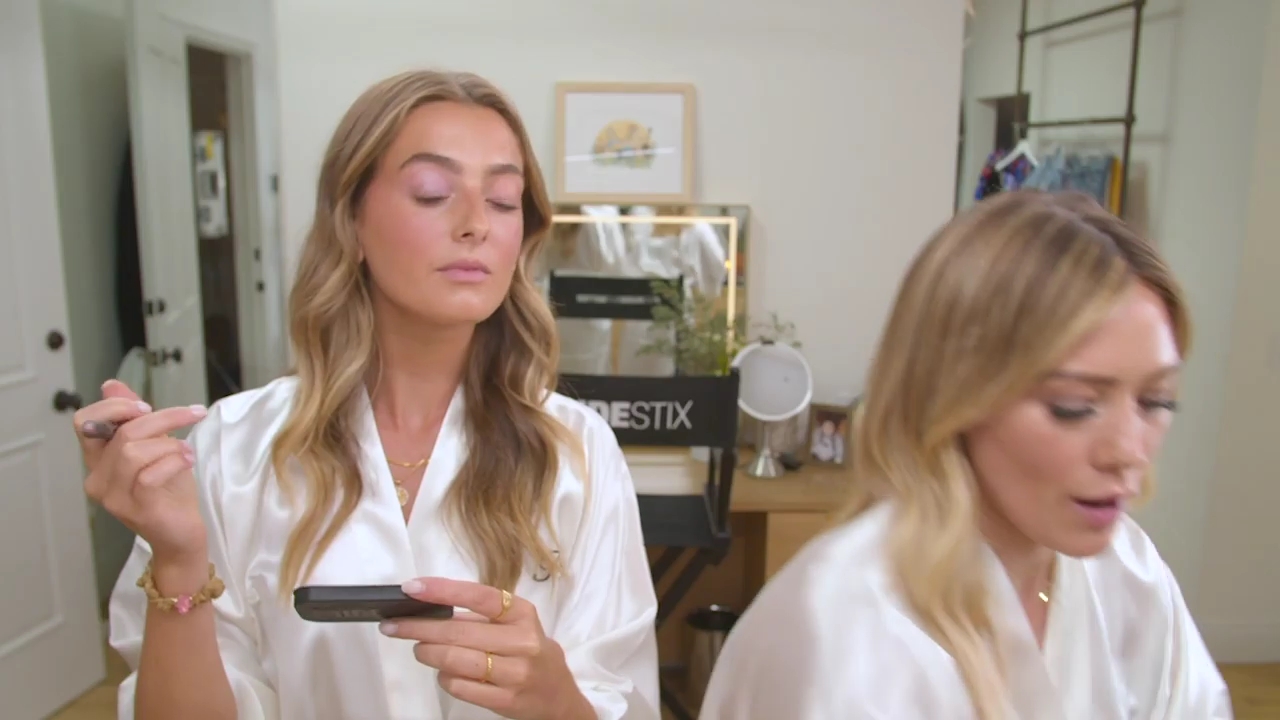 DailyDuff-dot-nl_HilaryxNudestick-GRWM00072.jpg DailyDuff-dot-nl_HilaryxNudestick-GRWM00072.jpg