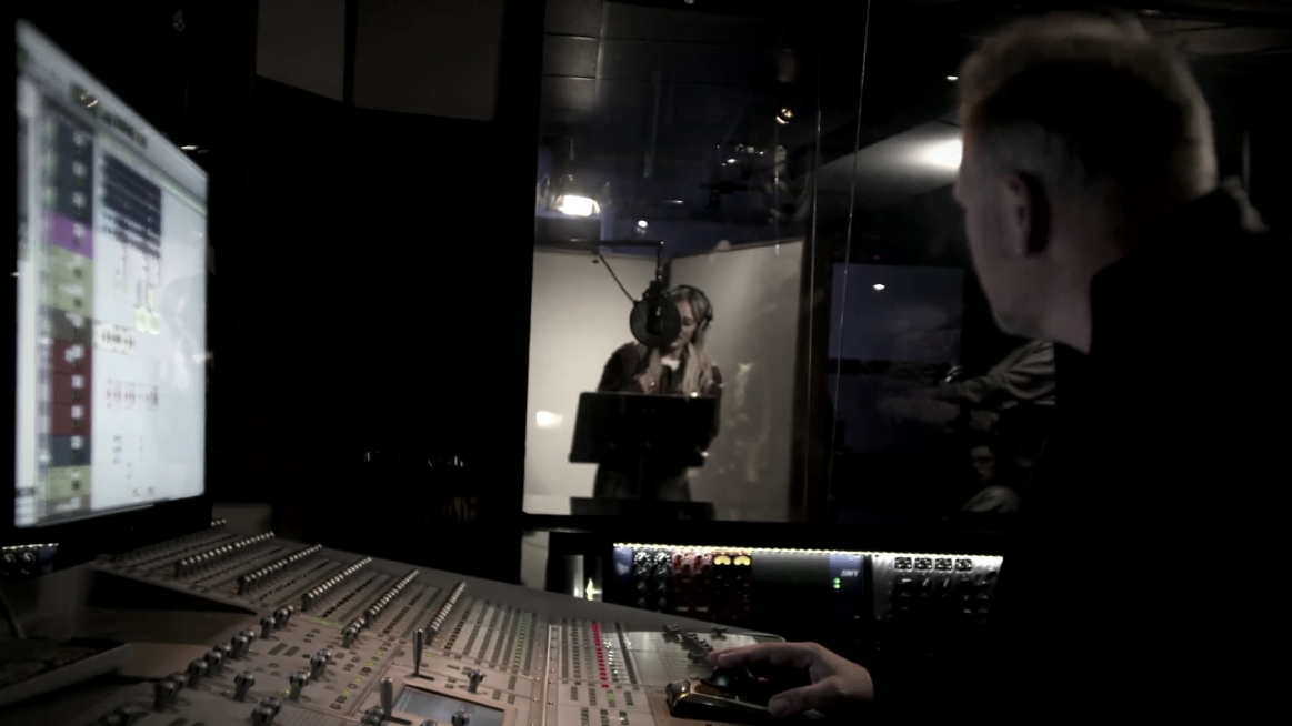 DailyDuff_dot_nl-LittleLies-YoungerPromo-BTS0201.jpg DailyDuff_dot_nl-LittleLies-YoungerPromo-BTS0201.jpg