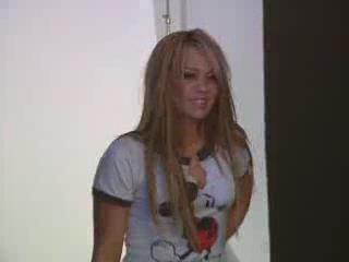 CHD4E_2004_Behind_the_scenes_Blender_Shoot_Caps_016.jpg