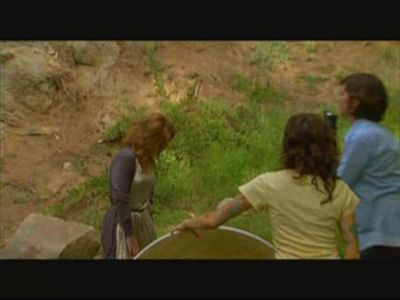 CHD4E_2006_Behind_the_scenes_Teen_Vouge_Shoot_Caps_007.jpg