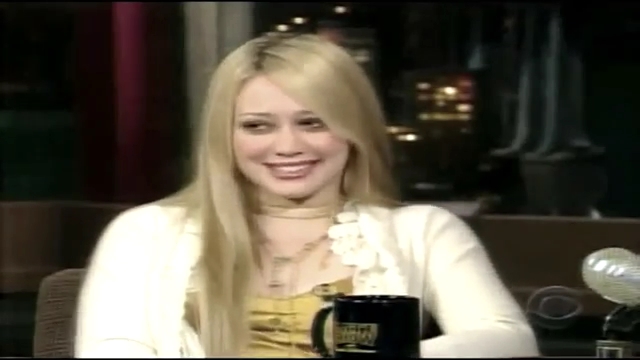 DailyDuff_dot_nl-2004Late_ShowWithDavidLetterman0303.jpg