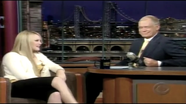 DailyDuff_dot_nl-2004Late_ShowWithDavidLetterman0606.jpg