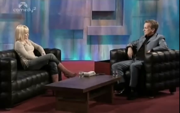 DailyDuff_dot_nl-2004TheFrankSkinnerShow0373.jpg
