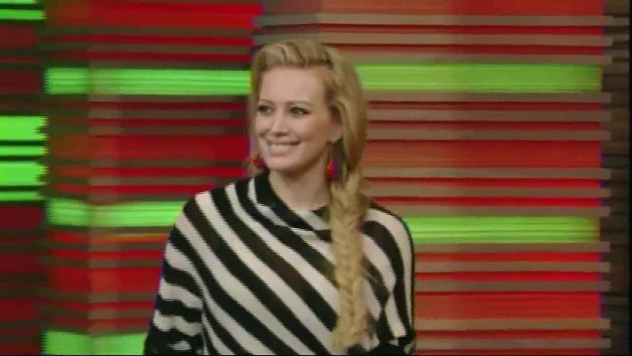 DailyDuff_dot_org__2010LiveWithRegisAndKelly00008.jpg DailyDuff_dot_org__2010LiveWithRegisAndKelly00008.jpg