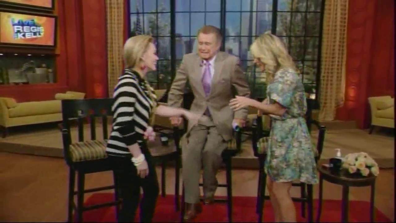 DailyDuff_dot_org__2010LiveWithRegisAndKelly00018.jpg