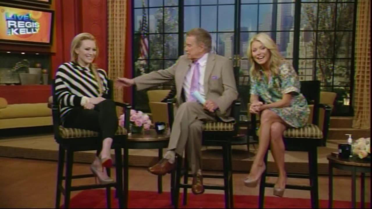 DailyDuff_dot_org__2010LiveWithRegisAndKelly00255.jpg DailyDuff_dot_org__2010LiveWithRegisAndKelly00255.jpg