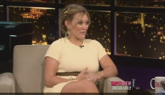 DailyDuff-dot-nl-ChelseaLately0247.jpg