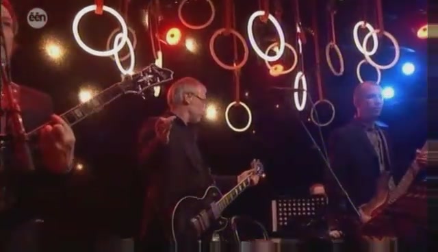 DailyDuff-org-nl-Februari2011DeLaatsteShow0027.jpg DailyDuff-org-nl-Februari2011DeLaatsteShow0027.jpg