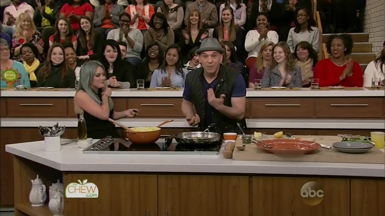DailyDuff-dot-nl_2015TheChew0417.jpg