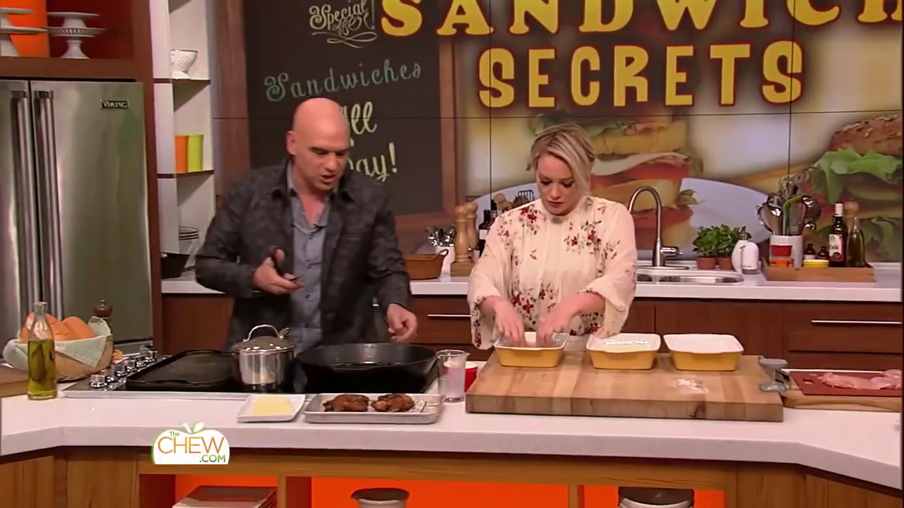 DailyDuff-dot-NL-4-3-2016TheChew0303.jpg