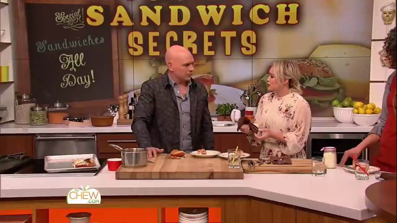 DailyDuff-dot-NL-4-3-2016TheChew0709.jpg