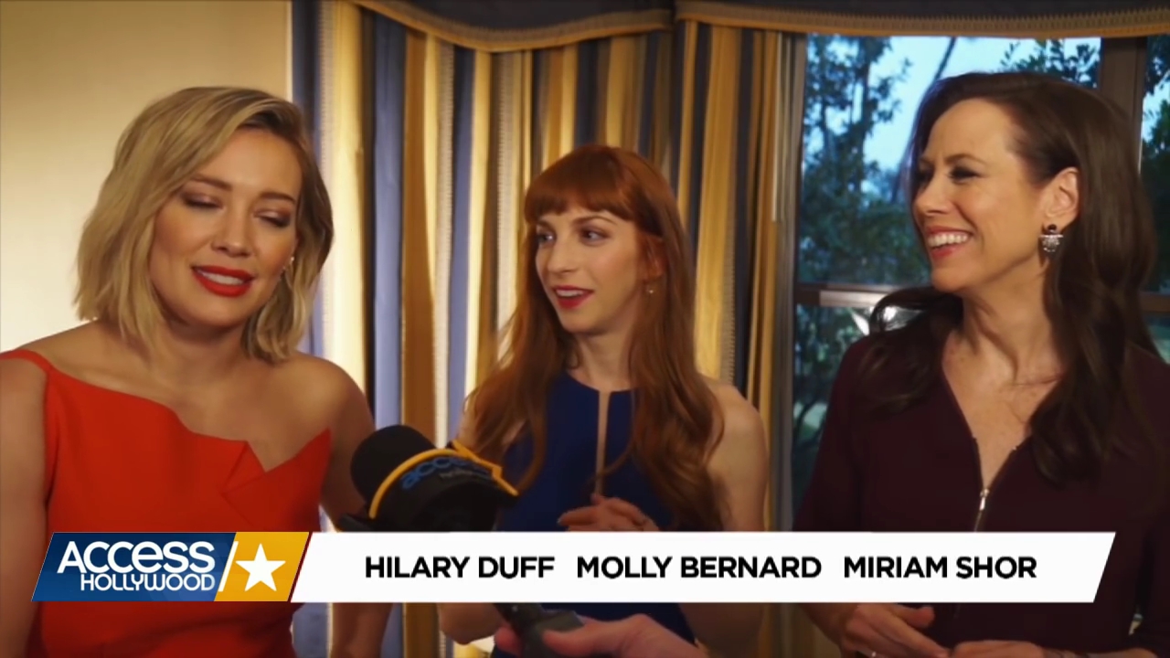 DailyDuff-dot-NL-6januari2016AccesHollywood0012.jpg