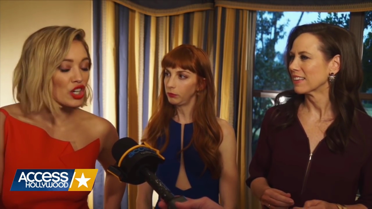 DailyDuff-dot-NL-6januari2016AccesHollywood0020.jpg