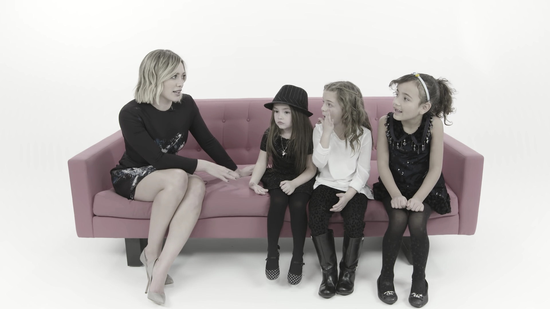 DailyDuff_dot_nl-2016Cosmopolitan-com_LittleGirlsGiveHilaryDuffAdvice0280.jpg