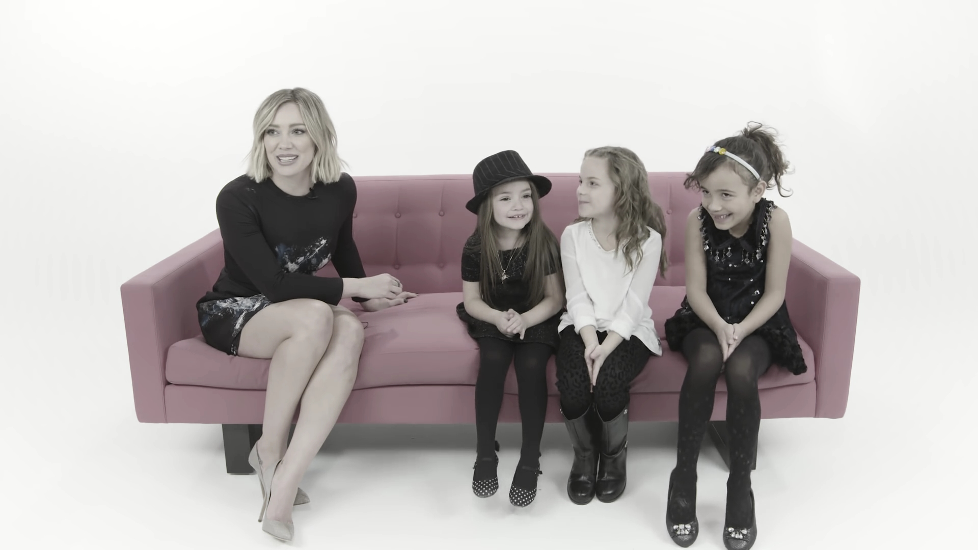 DailyDuff_dot_nl-2016Cosmopolitan-com_LittleGirlsGiveHilaryDuffAdvice0296.jpg
