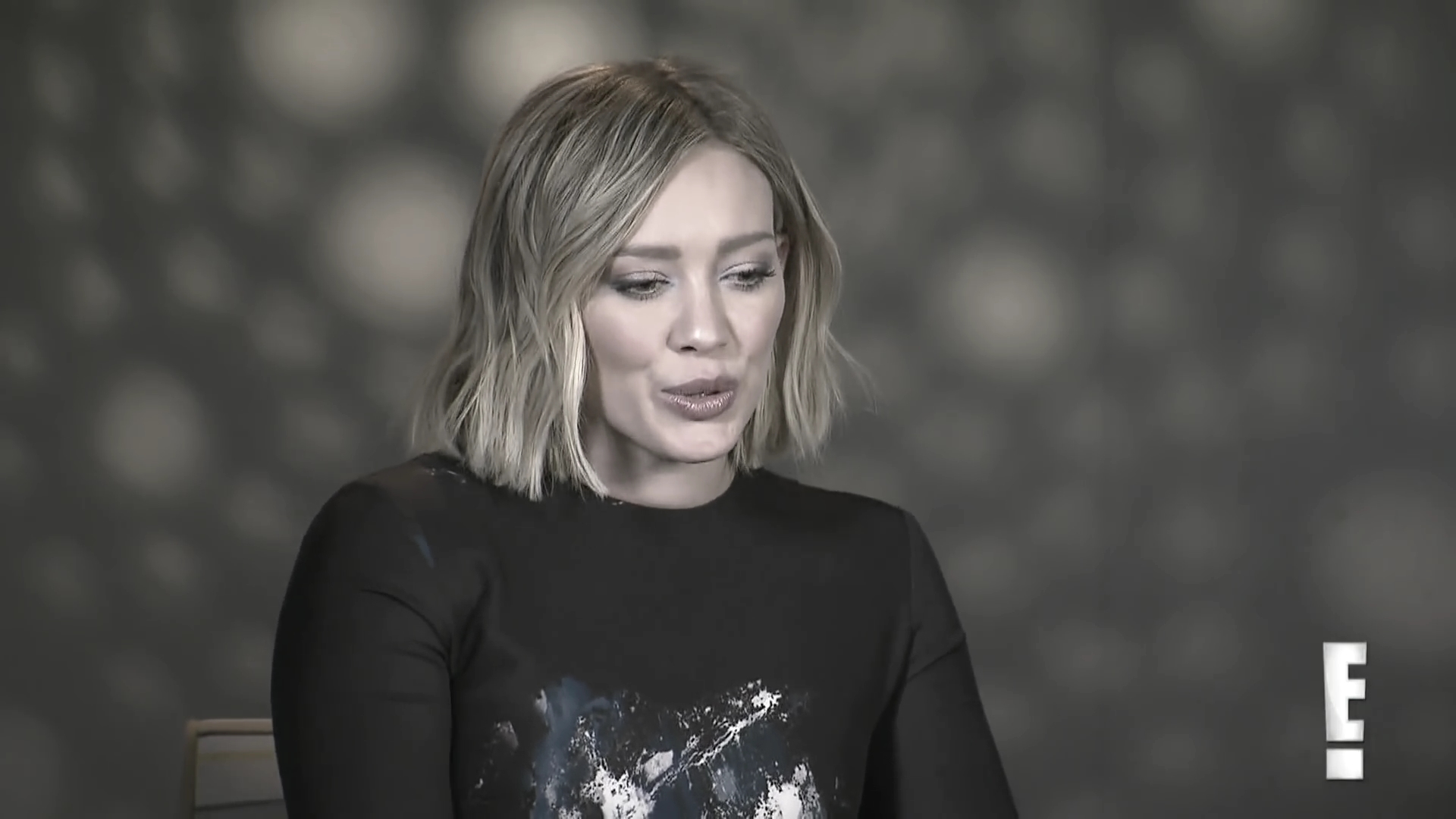 DailyDuff_dot_nl-2016Enews_HilaryDuffCantDecideBetweenMusicorMotherhood0027.jpg