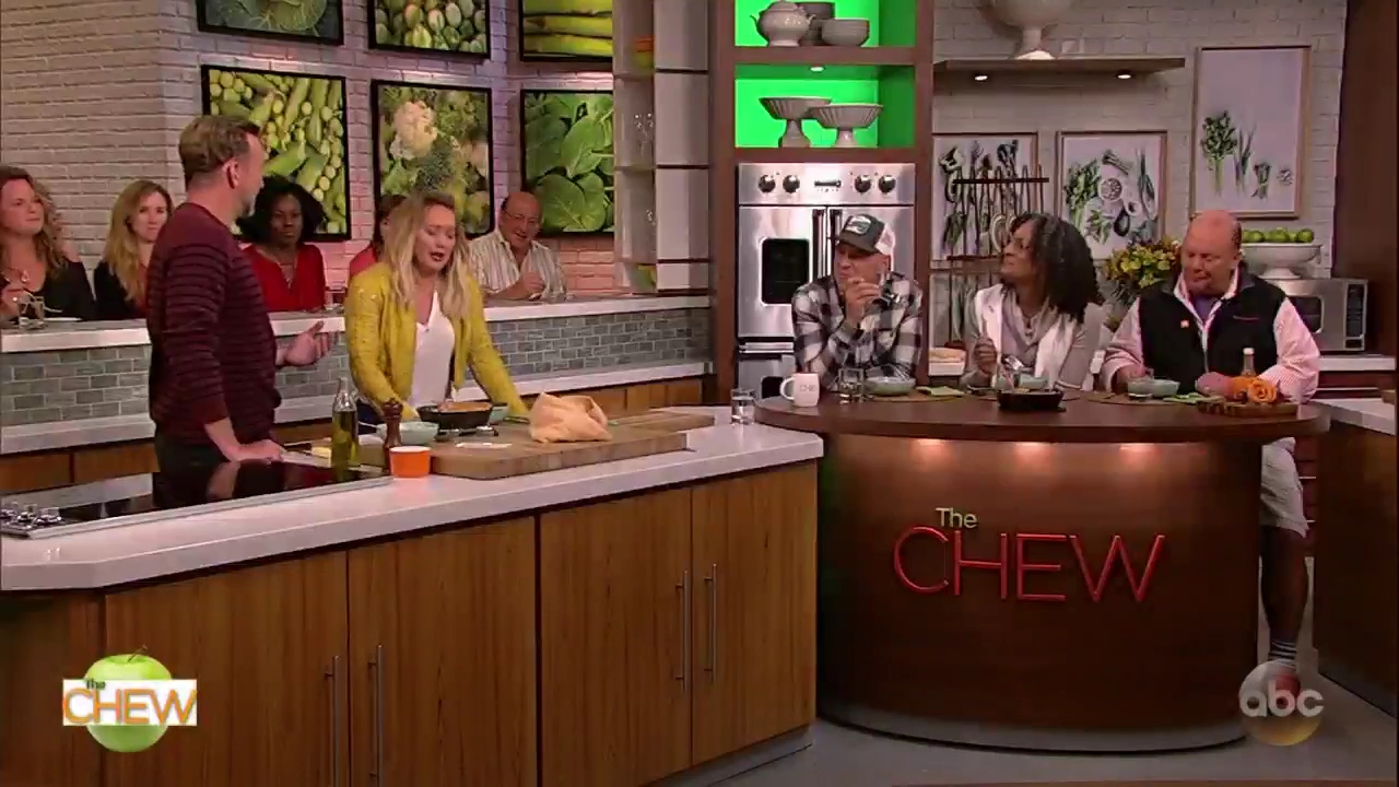 DailyDuff-dot-nl_17oktober2016-TheChew0618.jpg
