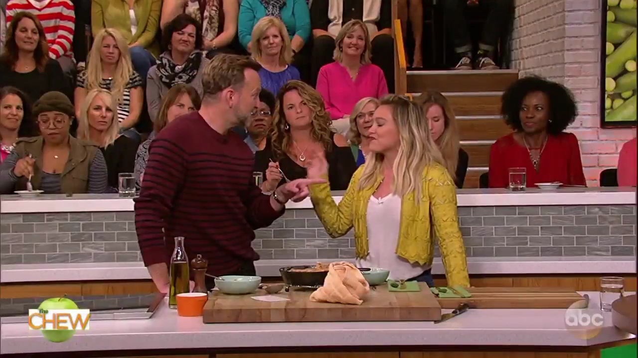DailyDuff-dot-nl_17oktober2016-TheChew0630.jpg