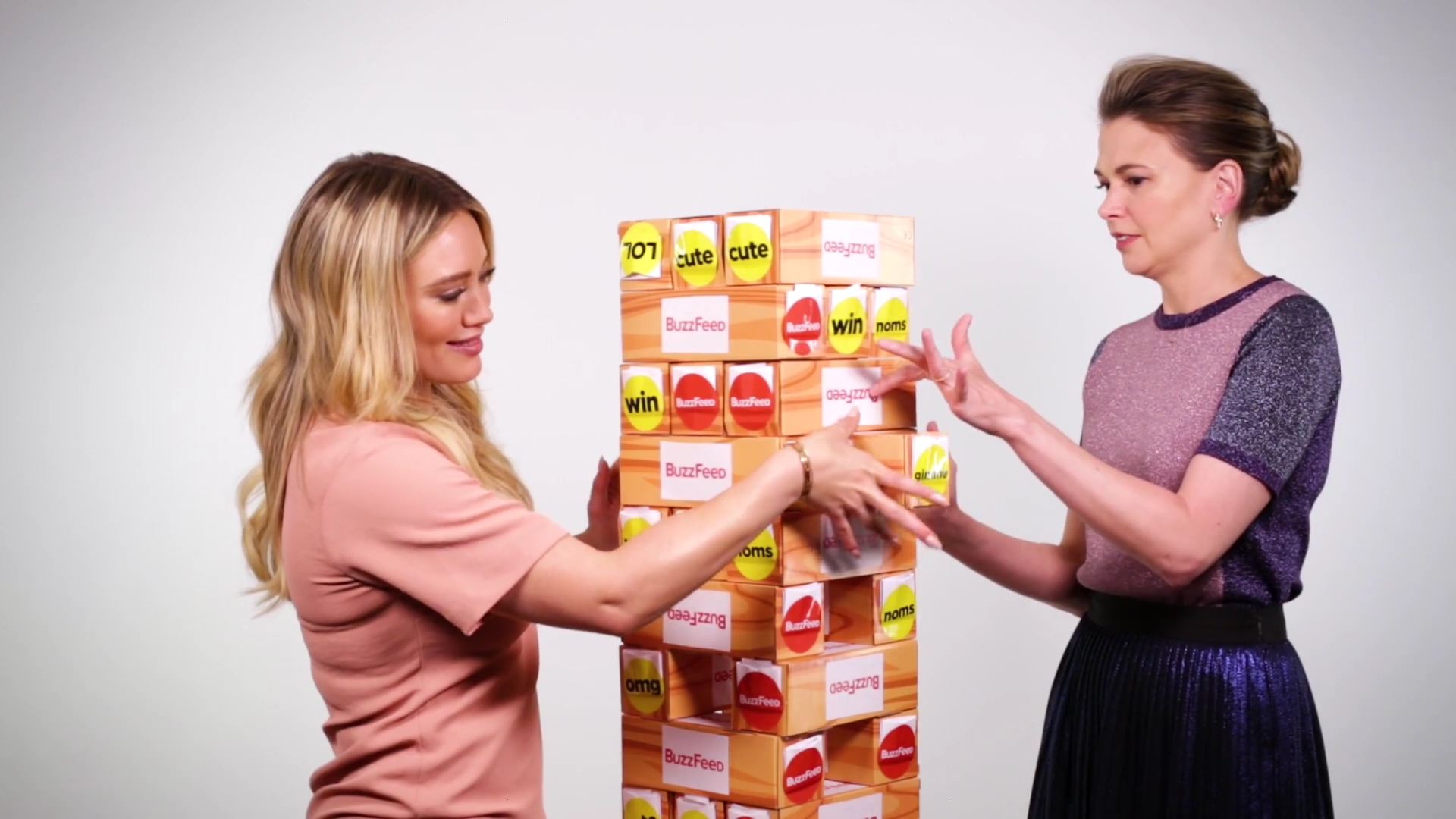 DailyDuff-dot-NL_2017Buzzfeed0123.jpg DailyDuff-dot-NL_2017Buzzfeed0123.jpg