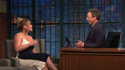 DailyDuff-dot-NL_2017LateNightWithSethMeyers0266.jpg