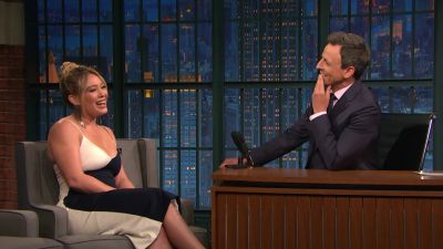 DailyDuff-dot-NL_2017LateNightWithSethMeyers0287.jpg