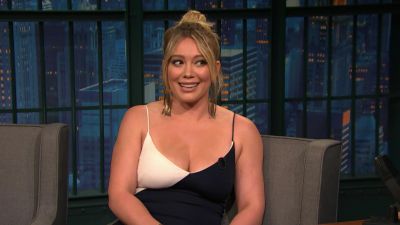 DailyDuff-dot-NL_2017LateNightWithSethMeyers0297.jpg