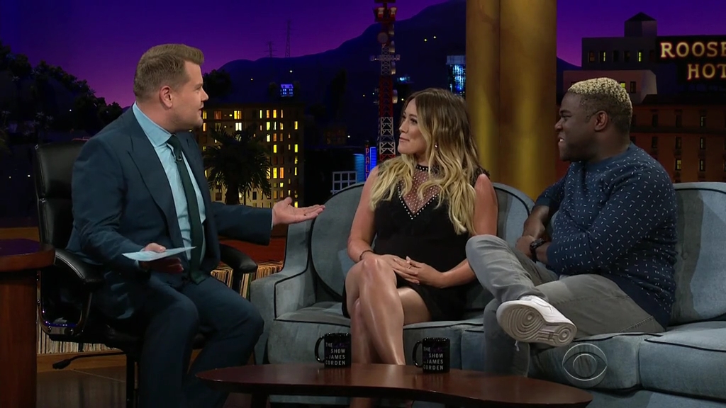 DailyDuff-dot-nl_2018TheLateLateShowWithJamesCorden0804.jpg