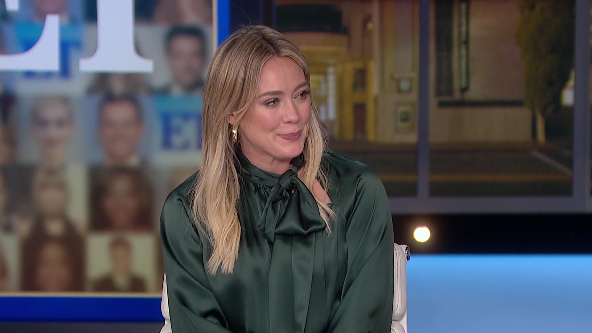 DailyDuff-dot-nl_2019EntertainmentTonight00140.jpg DailyDuff-dot-nl_2019EntertainmentTonight00140.jpg