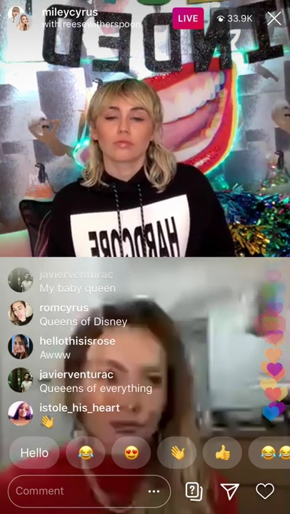 DailyDuff-dot-nl_2020InstagramLiveWithMiley0453.jpg