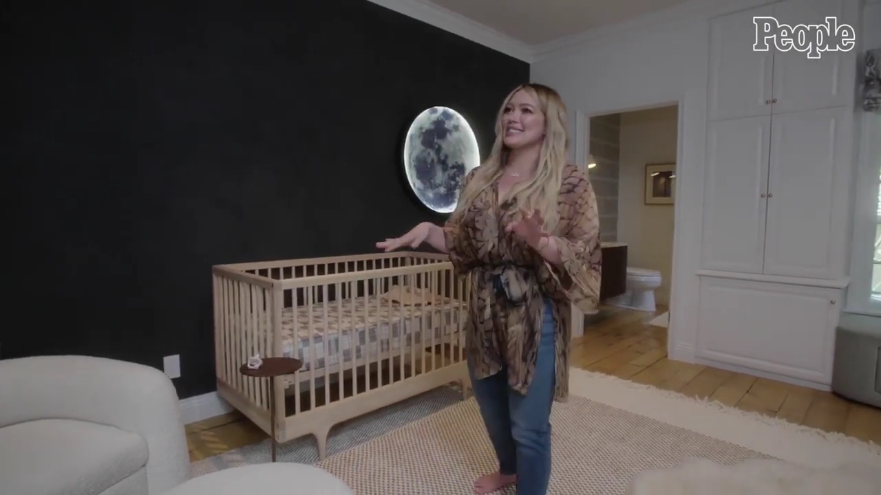 DailyDuff-dot-nl_2021PeopleMagazine-TouringMaesNursery0030.jpg