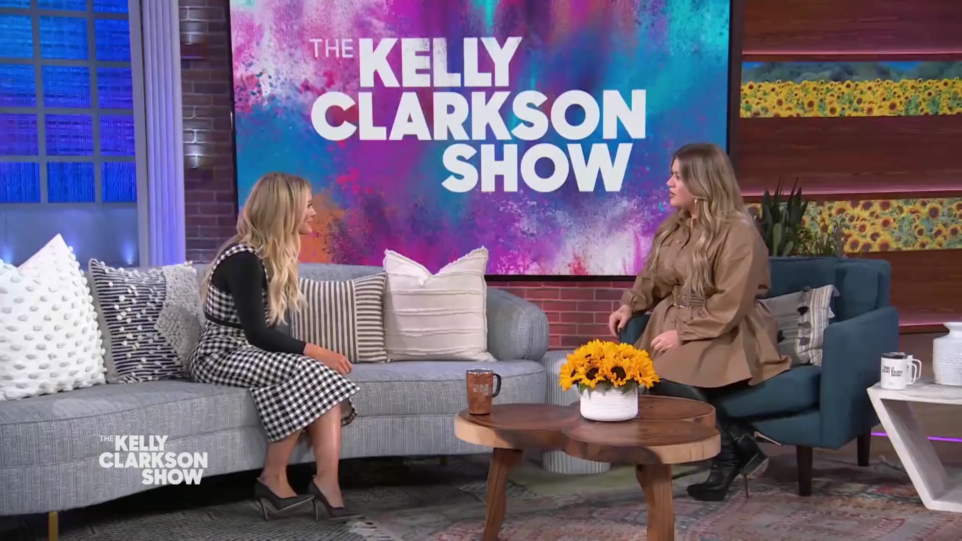 DailyDuff-dot-nl_2022TheKellyClarksonShow0011.jpg