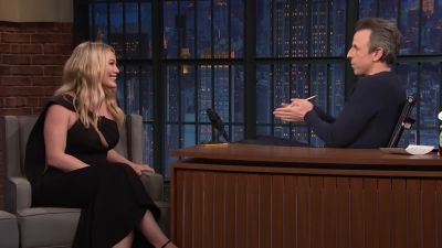 DailyDuff-dot-nl_2023LateNightwithSethMeyers0102.jpg