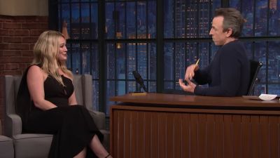 DailyDuff-dot-nl_2023LateNightwithSethMeyers0112.jpg