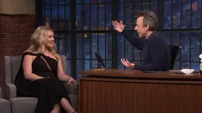 DailyDuff-dot-nl_2023LateNightwithSethMeyers0372.jpg