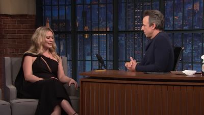 DailyDuff-dot-nl_2023LateNightwithSethMeyers0376.jpg