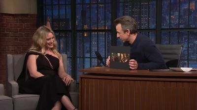 DailyDuff-dot-nl_2023LateNightwithSethMeyers0419.jpg