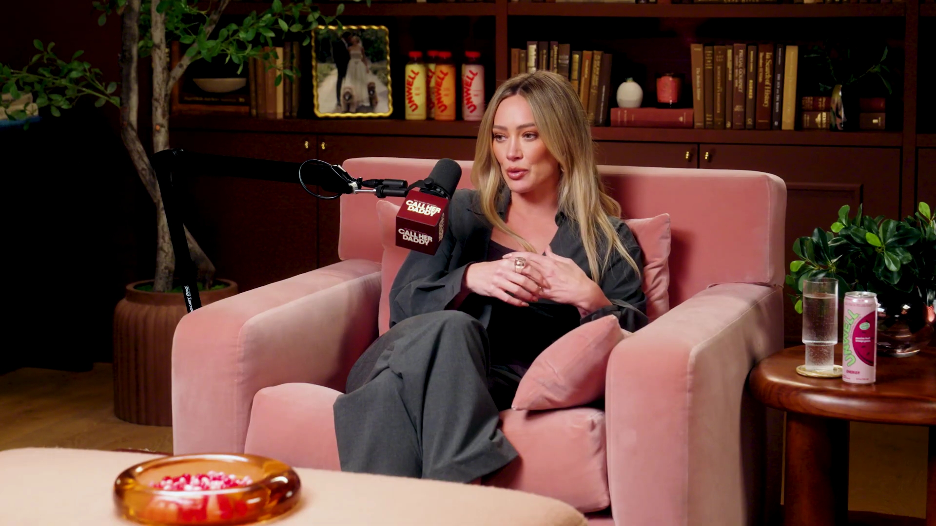 DailyDuff-dot-NL-2026CallHerDaddyPodcast2526.jpg DailyDuff-dot-NL-2026CallHerDaddyPodcast2526.jpg