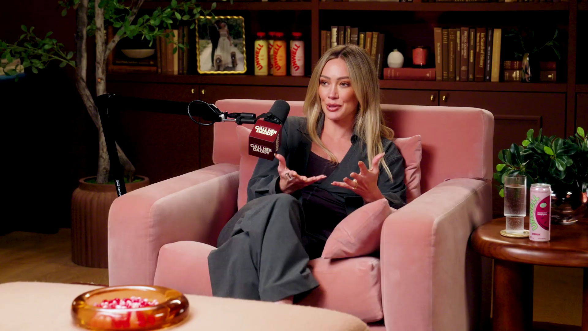 DailyDuff-dot-NL-2026CallHerDaddyPodcast2655.jpg DailyDuff-dot-NL-2026CallHerDaddyPodcast2655.jpg