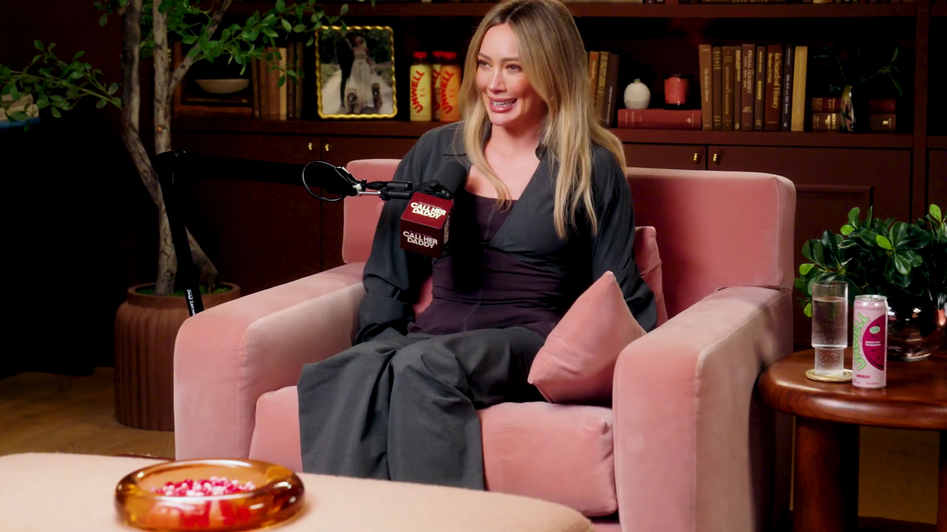 DailyDuff-dot-NL-2026CallHerDaddyPodcast2659.jpg DailyDuff-dot-NL-2026CallHerDaddyPodcast2659.jpg