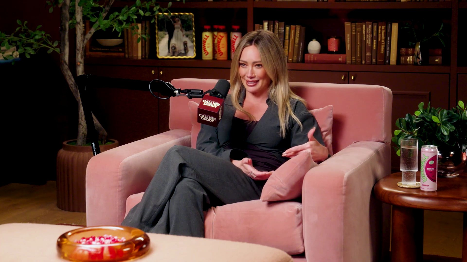 DailyDuff-dot-NL-2026CallHerDaddyPodcast2704.jpg DailyDuff-dot-NL-2026CallHerDaddyPodcast2704.jpg