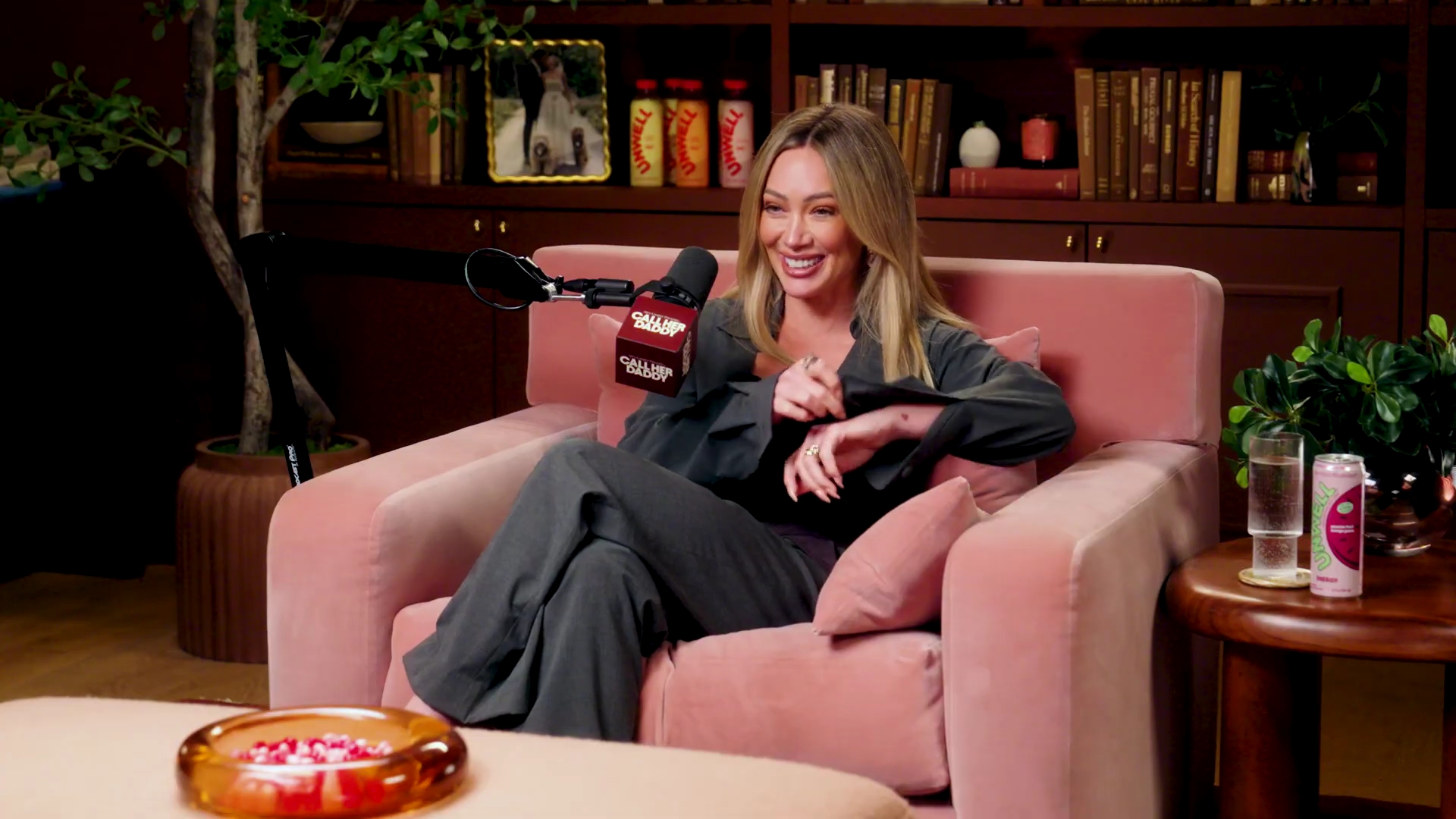 DailyDuff-dot-NL-2026CallHerDaddyPodcast3093.jpg DailyDuff-dot-NL-2026CallHerDaddyPodcast3093.jpg