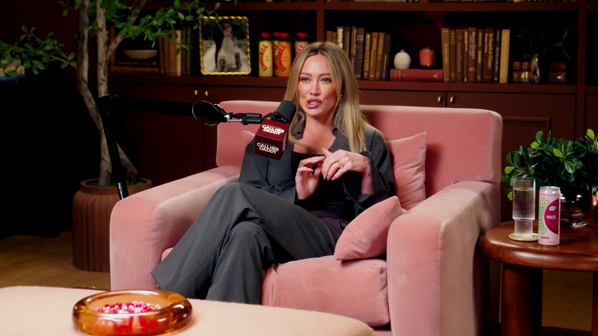 DailyDuff-dot-NL-2026CallHerDaddyPodcast3182.jpg DailyDuff-dot-NL-2026CallHerDaddyPodcast3182.jpg